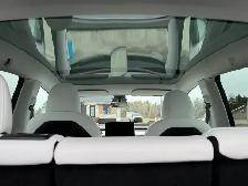 2022 Tesla Model Y LONG RANGE! AWD! CLEAN CARFAX! - Photo 17