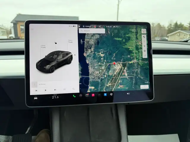 2022 Tesla Model Y LONG RANGE! AWD! CLEAN CARFAX! - Photo 28