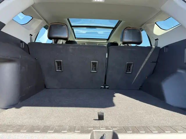 2023 GMC Terrain AT4! AWD! SUNROOF! CLEAN CARFAX! NEW MVI! NAVI! - Photo 18