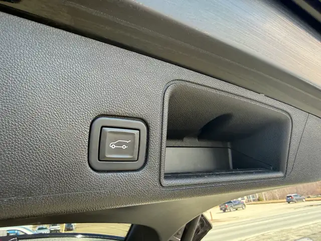 2023 GMC Terrain AT4! AWD! SUNROOF! CLEAN CARFAX! NEW MVI! NAVI! - Photo 20