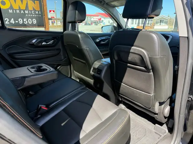 2023 GMC Terrain AT4! AWD! SUNROOF! CLEAN CARFAX! NEW MVI! NAVI! - Photo 22