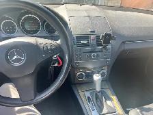 2010 Mercedes Benz C300 Sport - Photo 3