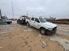 Tow truck/ Flatdeck Tow