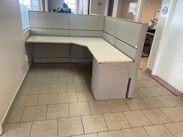 Used Office Furniture-Ufficio Furniture-Call Now! - Photo 3