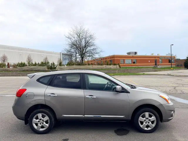 2013 Nissan Rogue S 4dr Front-wheel Drive CVT - Photo 6