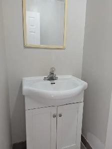 2nd flr Large Room Private Bath Parking @York University Village - Photo 6