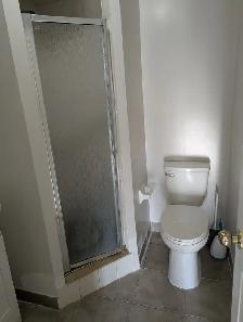 2nd flr Large Room Private Bath Parking @York University Village - Photo 7