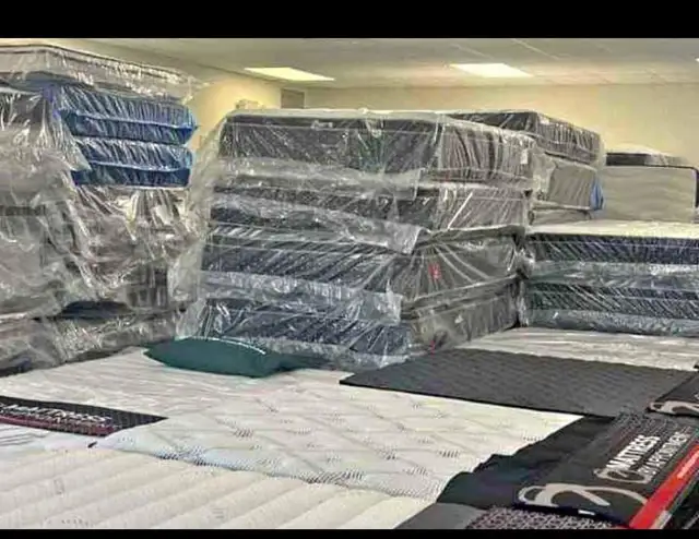 King Mattress  Clean & Comfortable - Mattress