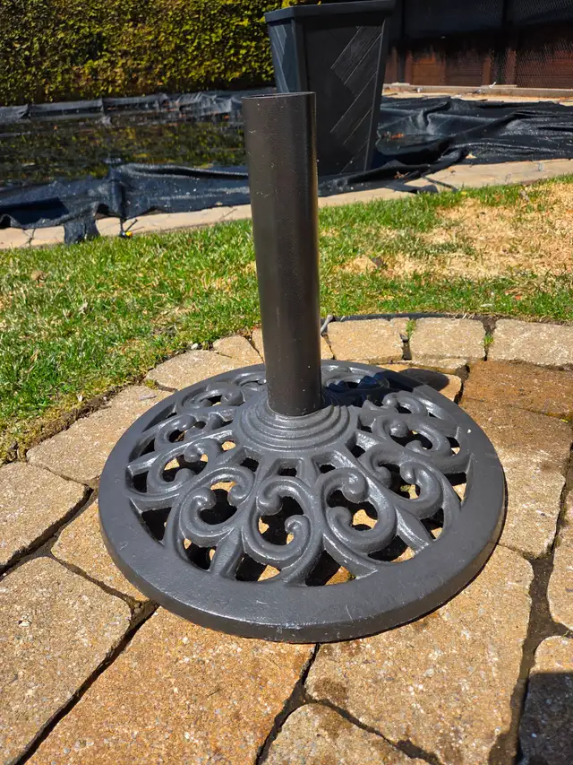 Pied pour parasol