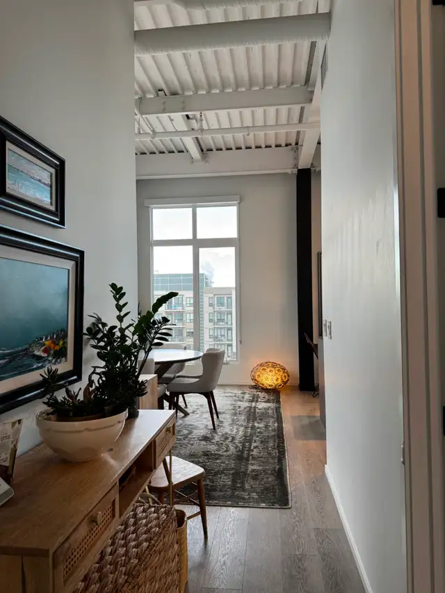 ☀️ Rare Bridgeland Penthouse— 3 Bed / 2 Bath, Top Floor - Photo 6