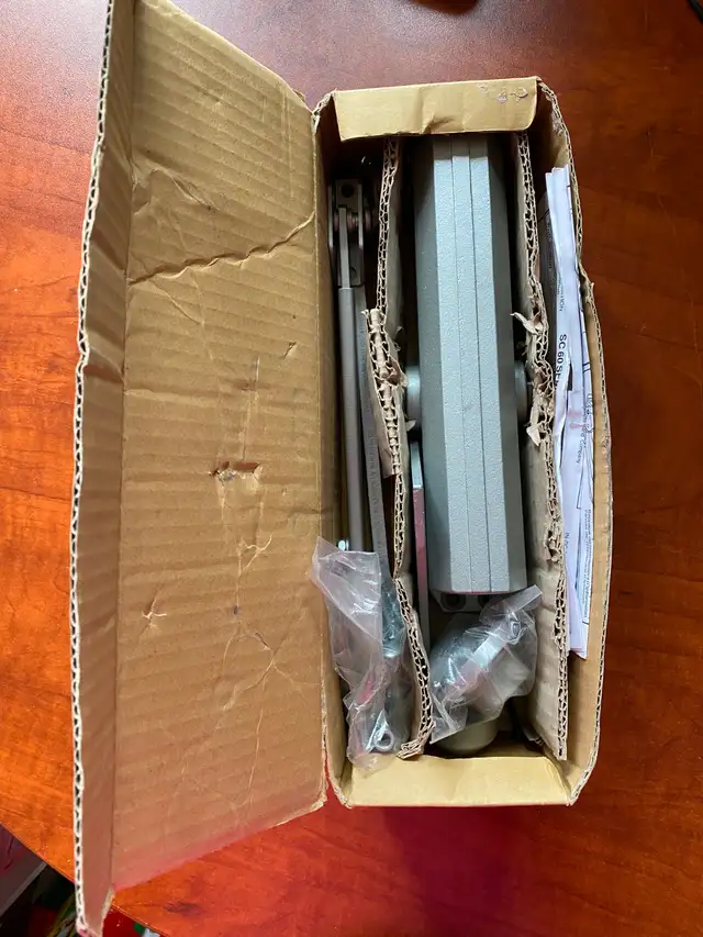 Opérateur/Fermoir de Porte Automatique -Commerces & Industries - - Photo 2