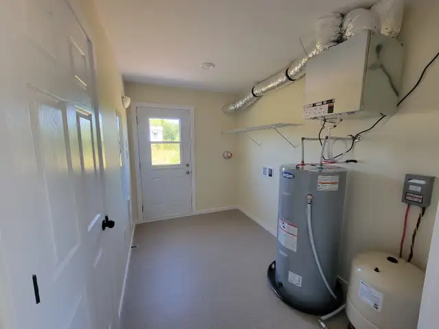 $1850 – New Mini Home On Acre Lot For Lease Located 5 Megan Crt - Photo 7