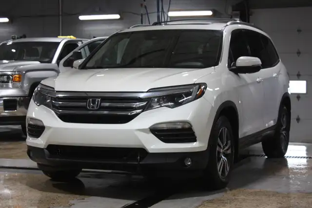 2016 Honda Pilot EX-L - Photo 3