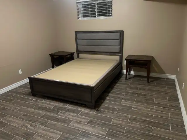 IN LAW SUITE Separate entrance 2 bedroom 1200sq/ft basement apar - Photo 4