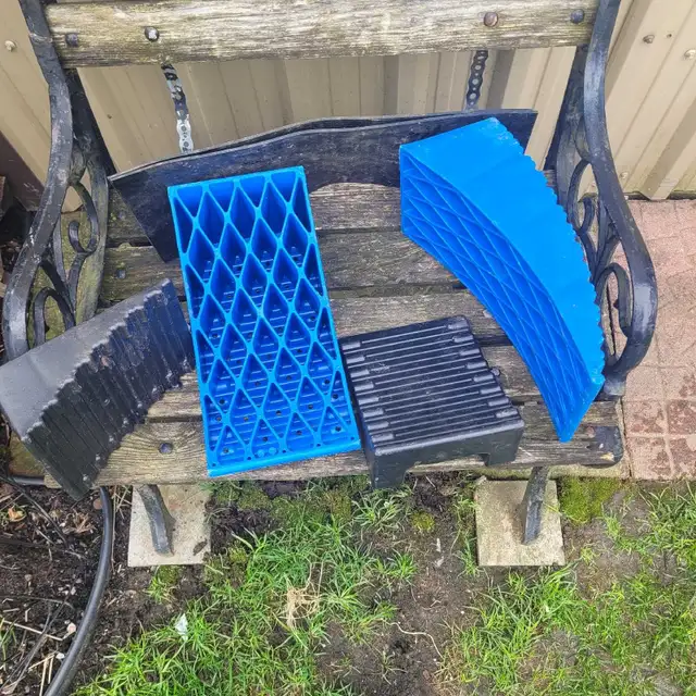 RV camper levelers - Photo 2