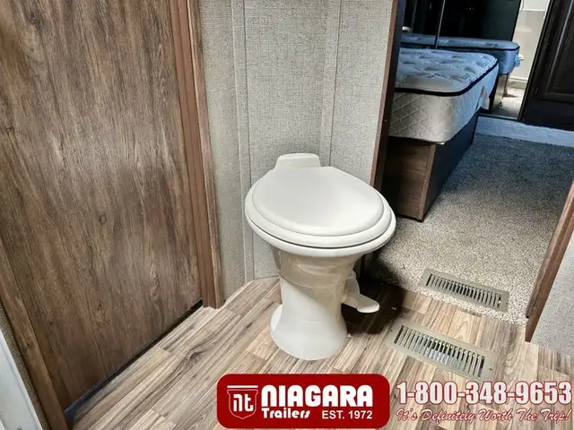 2017 KEYSTONE COUGAR 333MKS Fifth Wheel - Photo 25