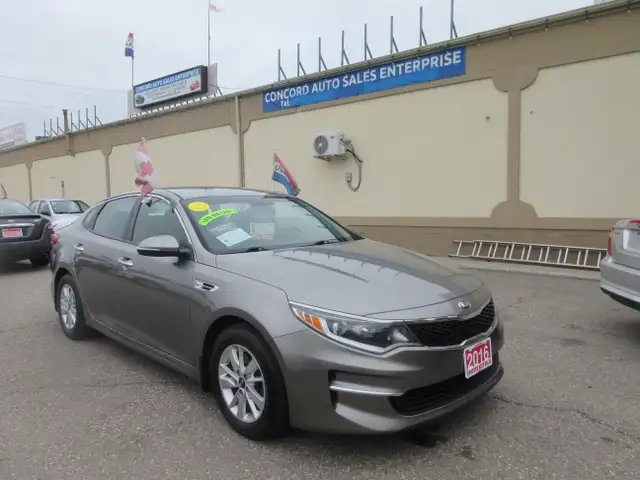 2016 Kia Optima LX - Photo 2