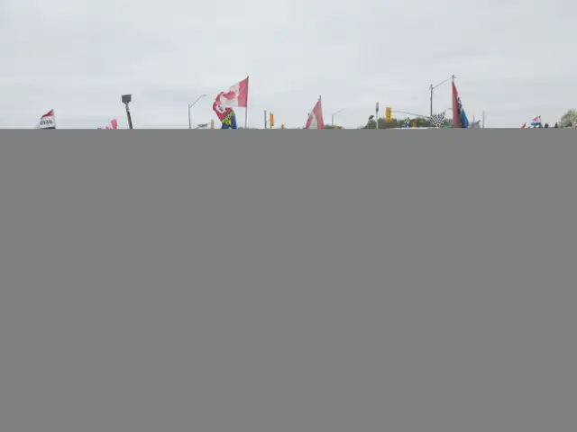 2016 Kia Optima LX - Photo 4