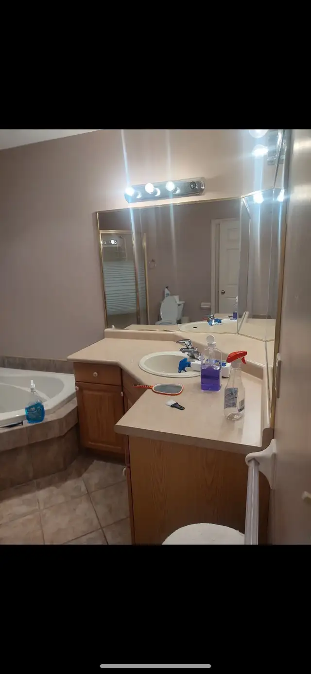 3 Bed 1 Bath Niagara Falls, 2 Bed 1 Bath Stoney Creek - Photo 5