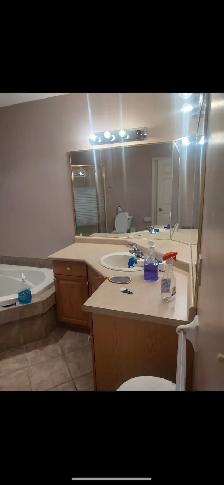 3 Bed 1 Bath Niagara Falls, 2 Bed 1 Bath Stoney Creek - Photo 5