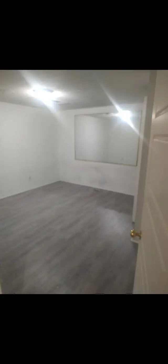 3 Bed 1 Bath Niagara Falls, 2 Bed 1 Bath Stoney Creek - Photo 8