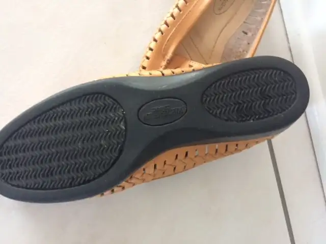 SOULIERS NEUFS MARCHE MELLOW COMFORT SEMELLES CAOUTCHOUC GR7 FEM - Photo 2