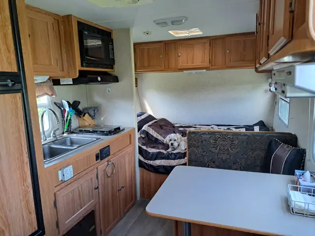 20' Camper - Photo 3