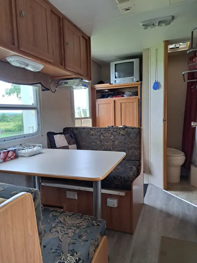 20' Camper - Photo 7