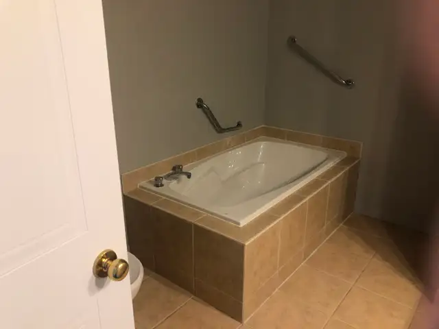 5 1/2 Style condo, Secteur Fleurimont 8 min du C.H.U.S et du C.E - Photo 6