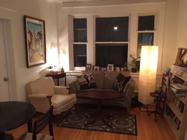 Cozy 2 Bedroom Glebe Apartment for Rent (585 O'Connor St) - Photo 7