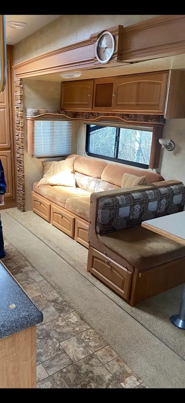 2010 Forest River Wildcat Fifth Wheel - Photo 3