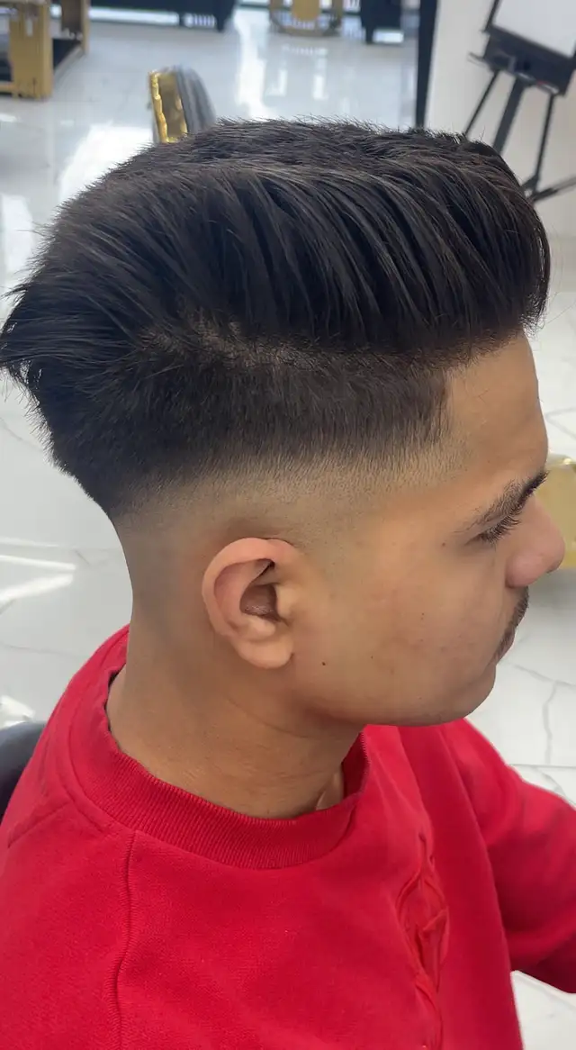 FREE HAIRCUTS - Photo 2