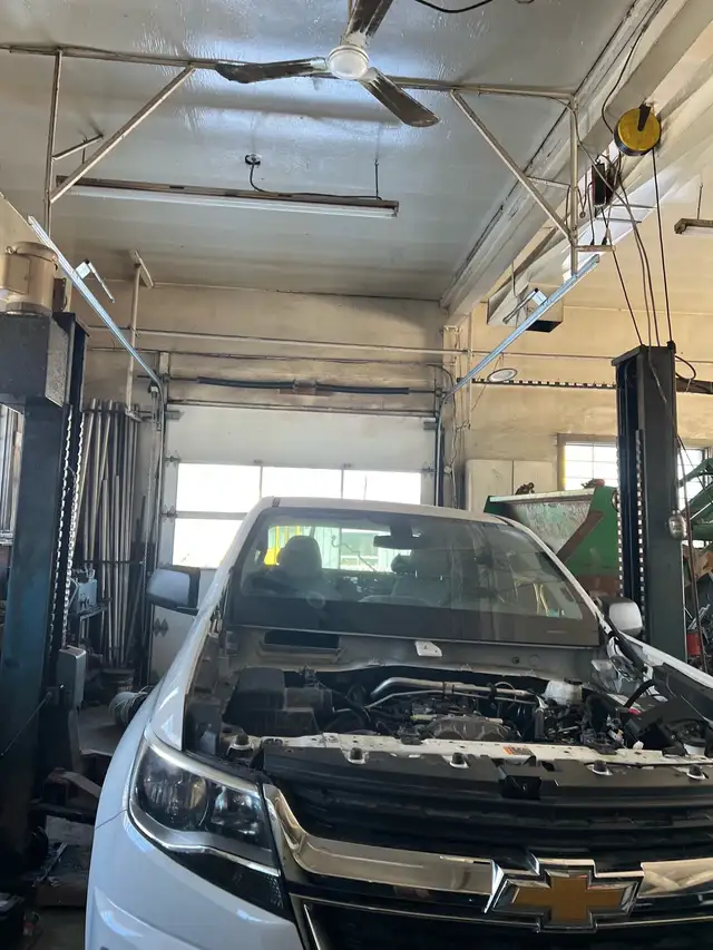 MÉCANICIEN - Photo 6