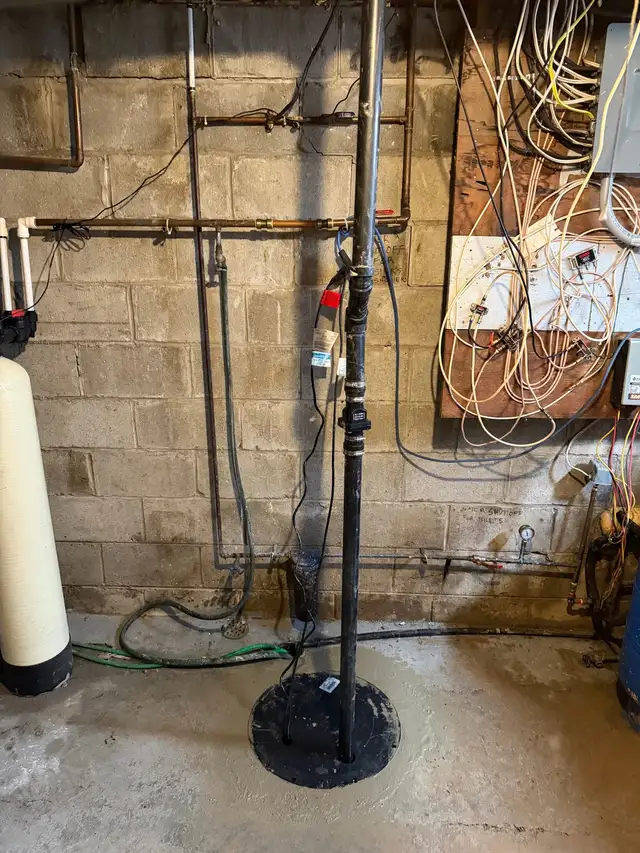 sump pump plumbing - Photo 3