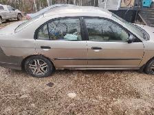 2004 Honda civic 4 dr sedan - Photo 2