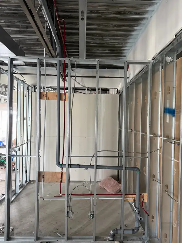 commercial plumbing - Photo 3