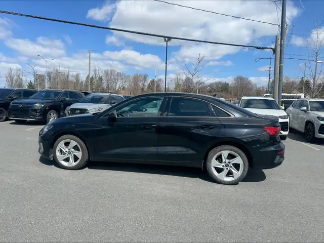 2022 Audi A3 Sedan 40 Komfort | Cuir brun | Quattro | App connec - Photo 6