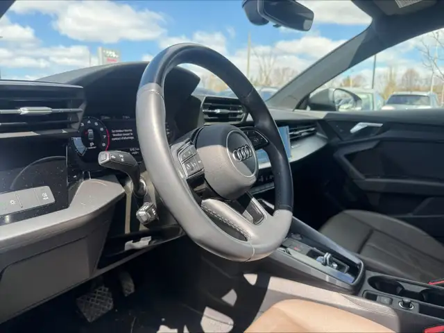 2022 Audi A3 Sedan 40 Komfort | Cuir brun | Quattro | App connec - Photo 7