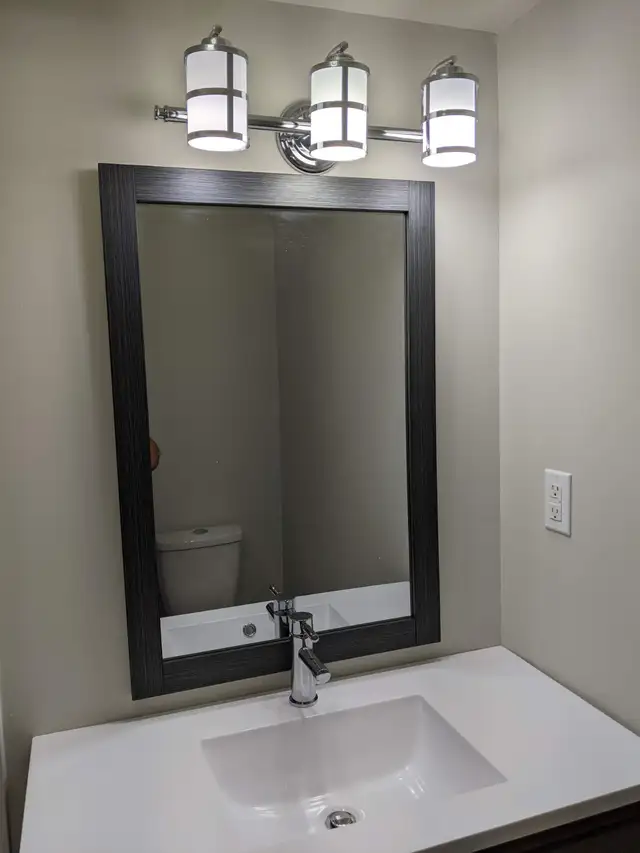 Bright, spacious  2 bedroom apartment, South end - Photo 5