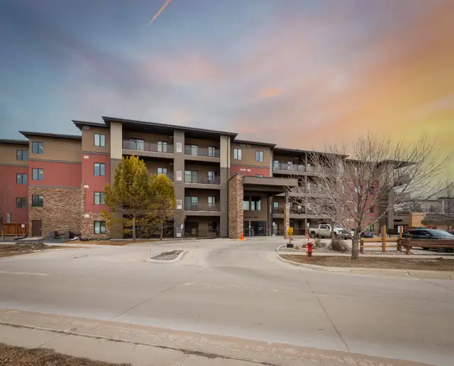 Cute n Cozy 974 Sqft 2bdrm Condo in the South of Winnipeg!