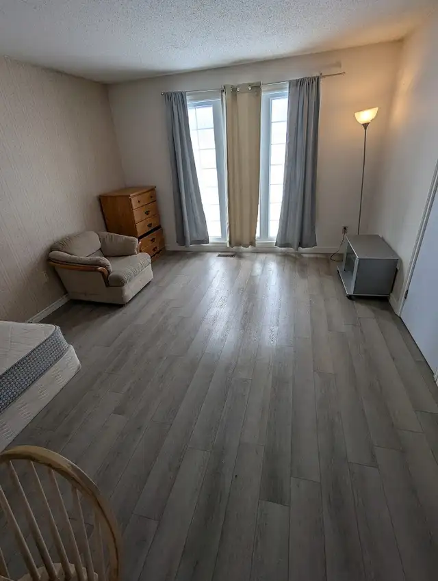 Move in today! Long or short term. Fisher/Meadowlands. ASAP - Photo 4