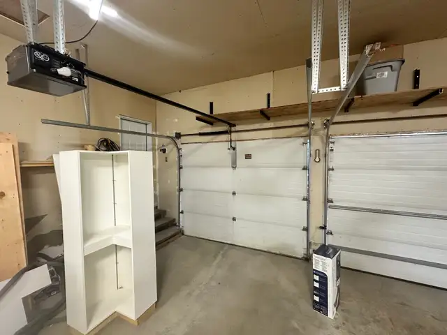 Garage Door Repair Winnipeg (Evenings & Weekends) - Photo 2