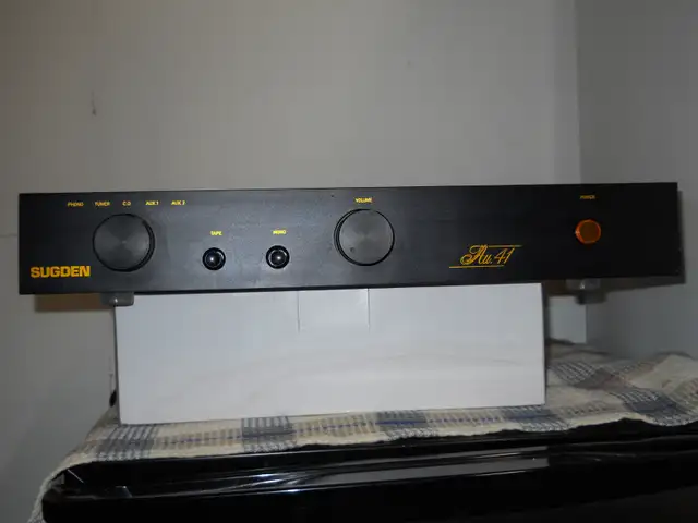 preamplificateur   sugden  au 41