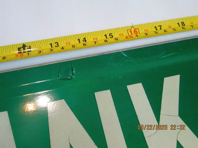 RETIRED  CITY  OF  OTTAWA  STREET  SIGN( BANK  STREET  ) - Photo 2