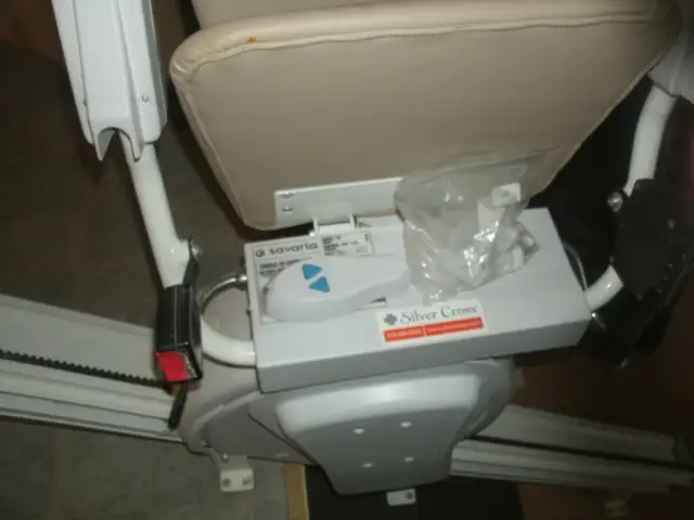 SAVARIA K2 STAIRLIFT - Photo 4