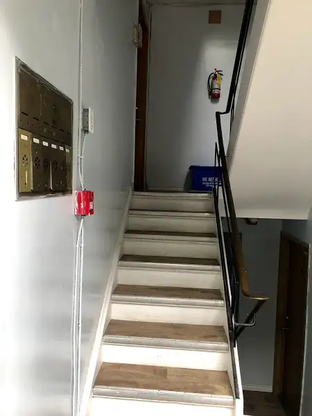 Bachelor Studio Apartment in Kitchener for May 1 - Photo 2