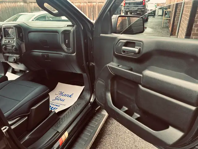 2019 Chevrolet Silverado 1500 Custom Triple Black 4WD - More Tru - Photo 38