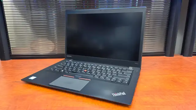 Lenovo T460S 14' with 2 Batteries and 3 Months Warranty