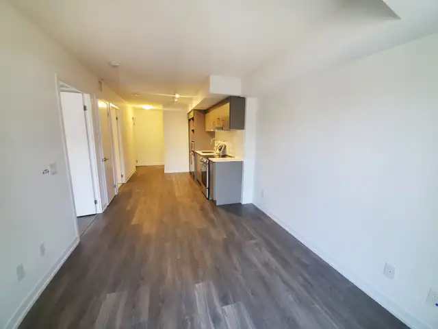 2 Bed 1 Bath Condo Apartment - Photo 6