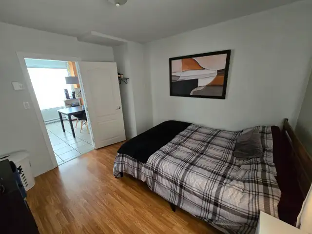 4 1/2 à louer - Photo 2